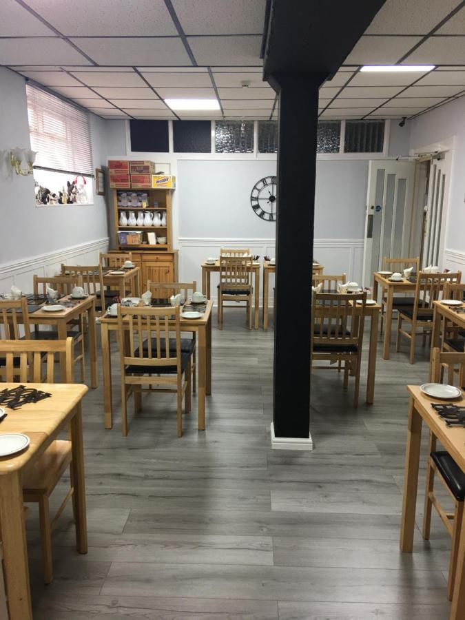 Kingscliff Bed & Breakfast Блекпул Екстериор снимка