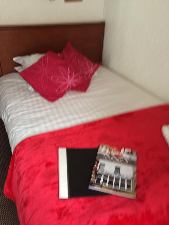 Kingscliff Bed & Breakfast Блекпул Екстериор снимка