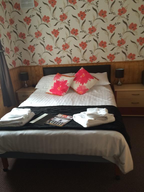 Kingscliff Bed & Breakfast Блекпул Екстериор снимка