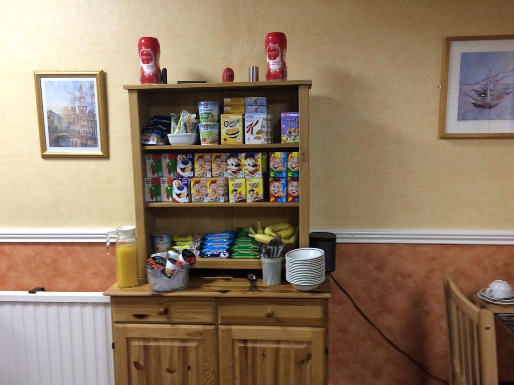 Kingscliff Bed & Breakfast Блекпул Екстериор снимка